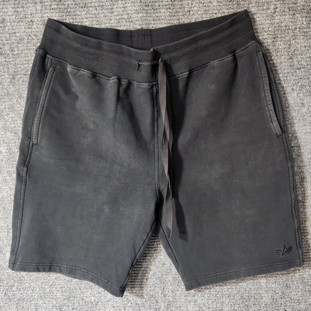 Alpha Industries Heather Shorts Sz L